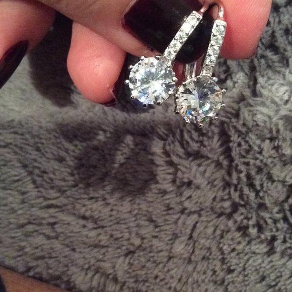 Silver dangle stud leverback Earrings - Picture 2 of 3