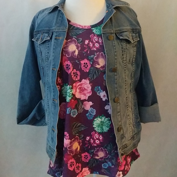 Classic T - Picture 2 of 2