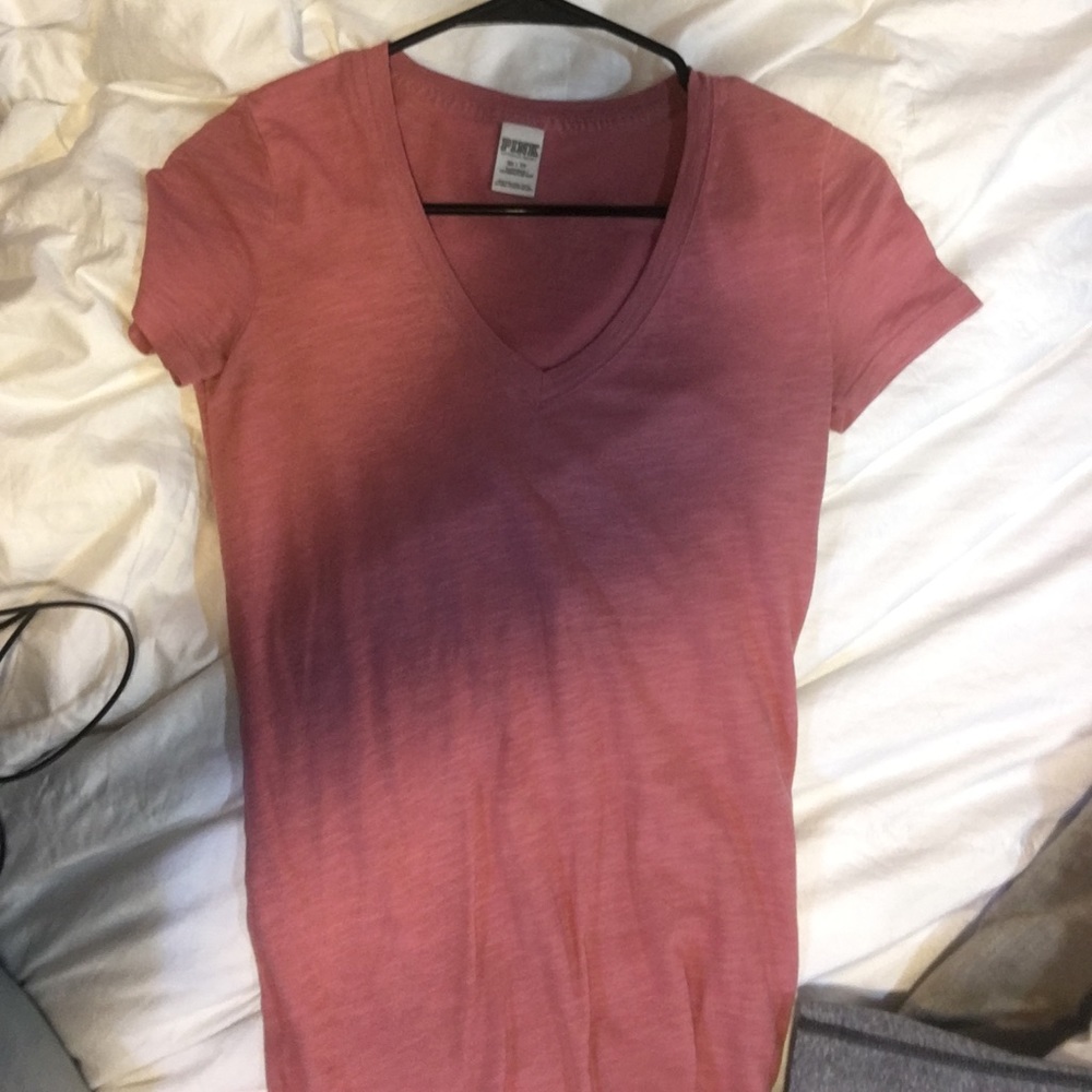 Love pink v neck