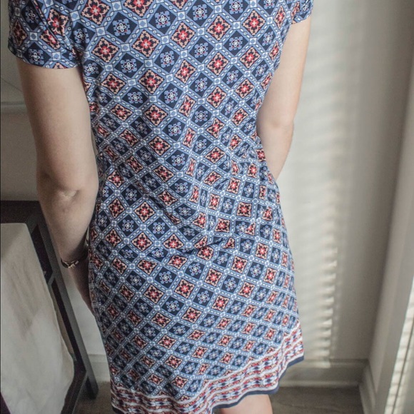 Colorful patterned wrap dress - Picture 2 of 3