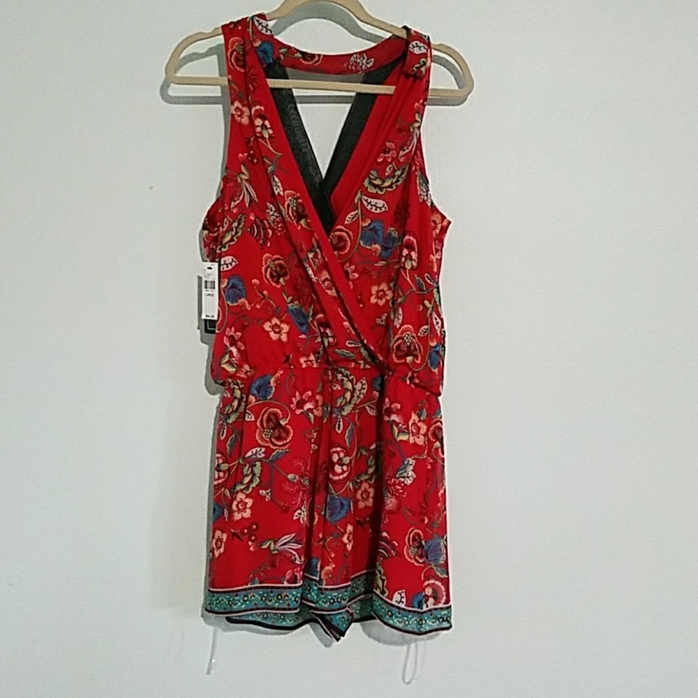 Romper - Picture 3 of 4