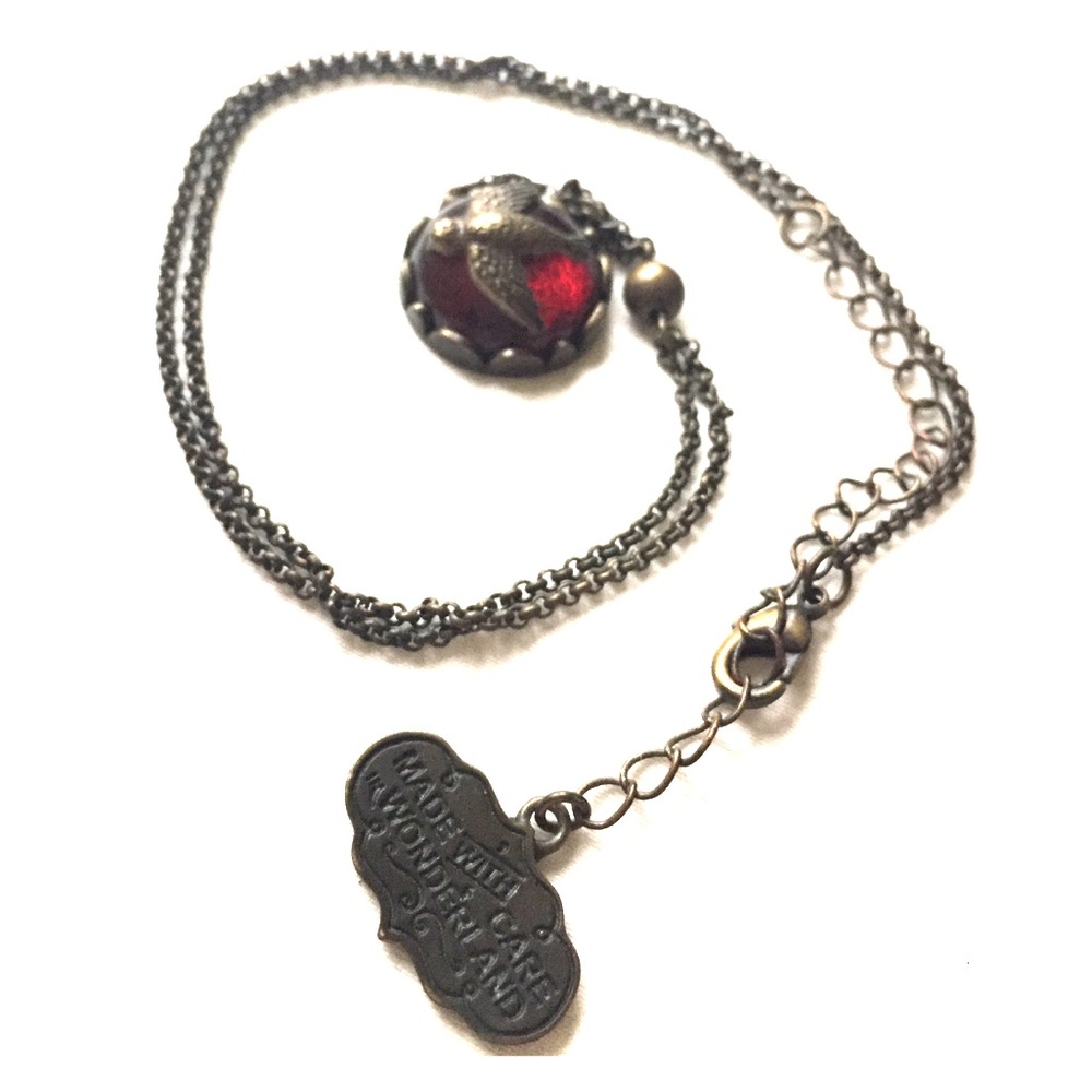 DISNEY Alice in Wonderland Necklace authentic