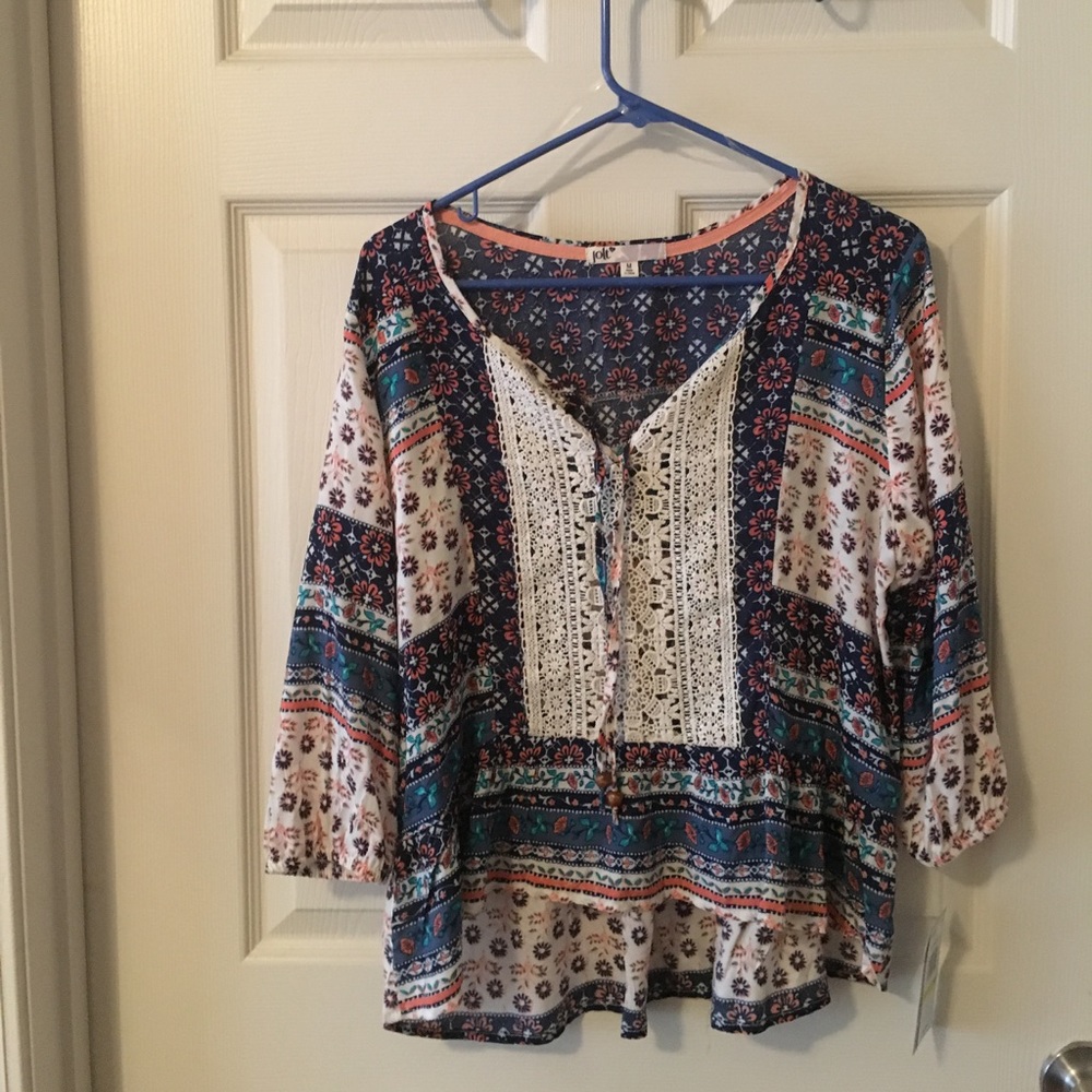 Never worn and with original tags floral blouse!