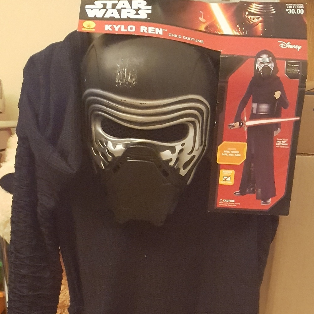 KYLO REN COSTUME & ELECTRONIC LIGHTSABER