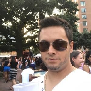 Meet your Posher, Juliano