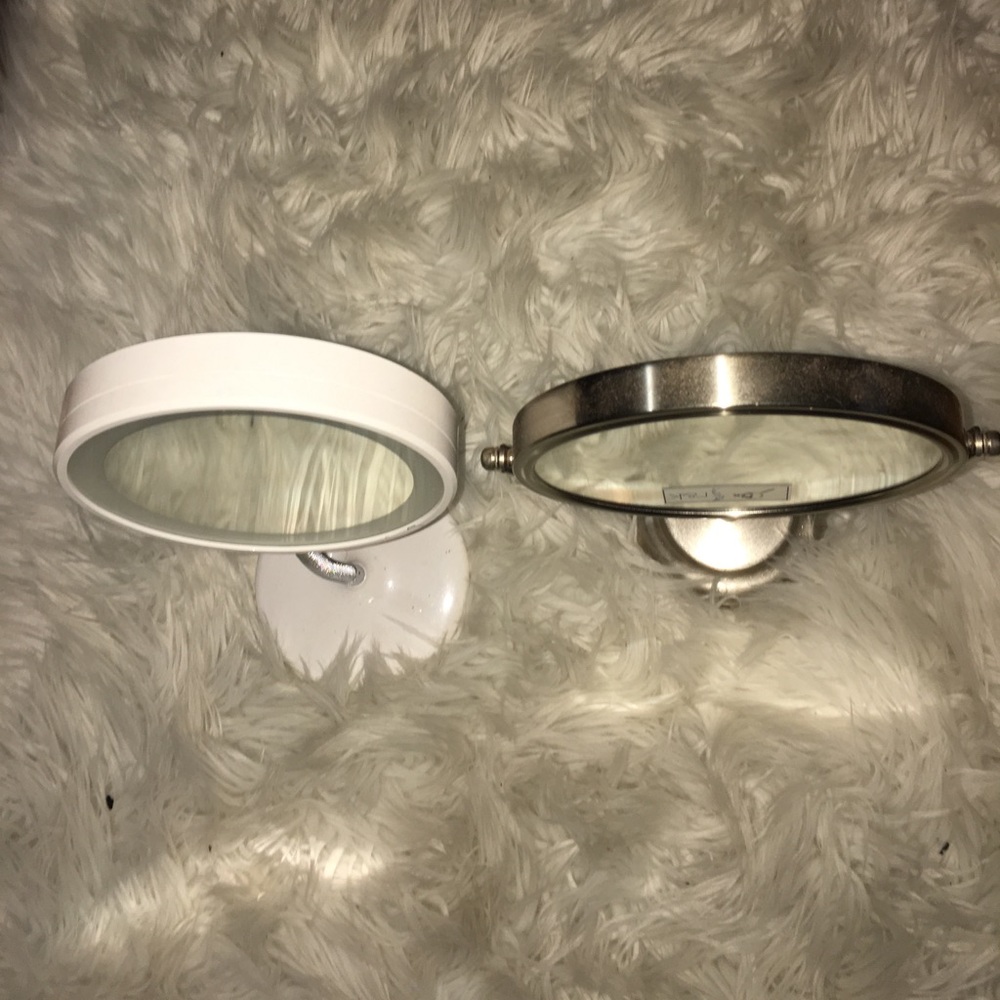 2 Small vanity mirrors