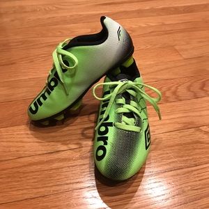 Umbro soccer cleats