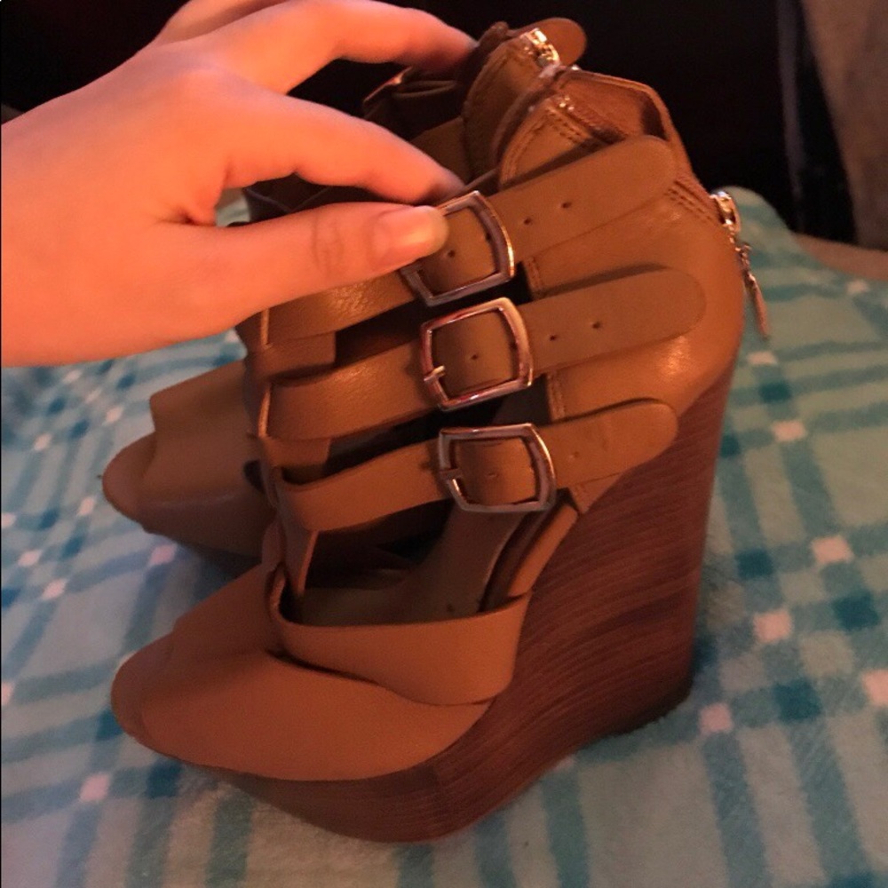 ALDO Wedges