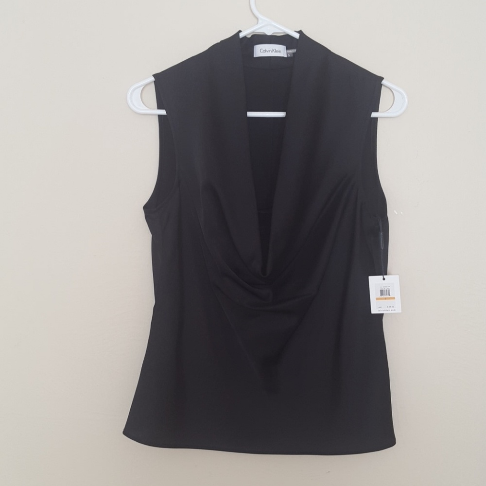 🛑SOLD🛑NWT Calvin Klein cowl neck top