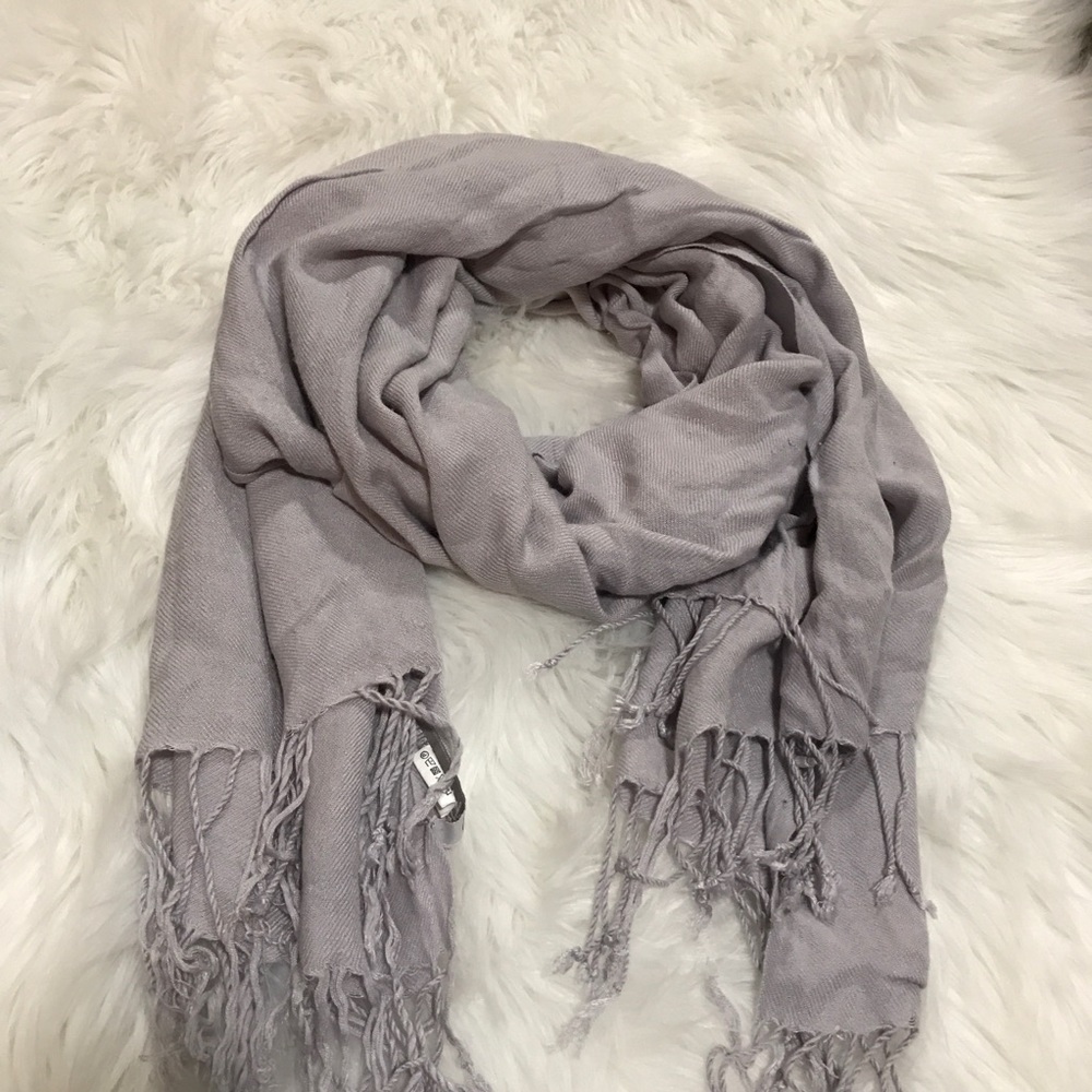 Gray/ periwinkle Scarf