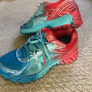 Brooks Adrenaline GTS