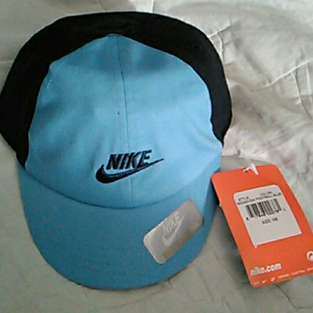 Nike baby hat
