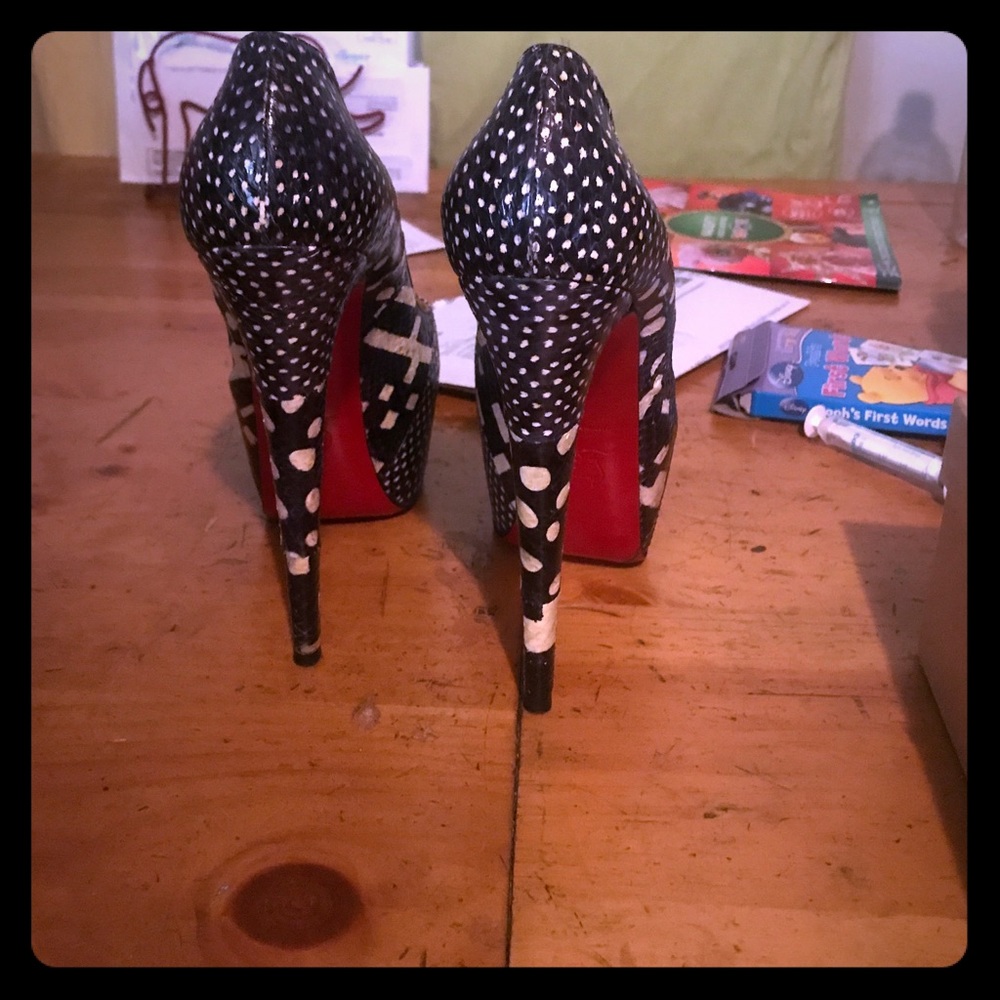 Snake skin reds worn 2 times...