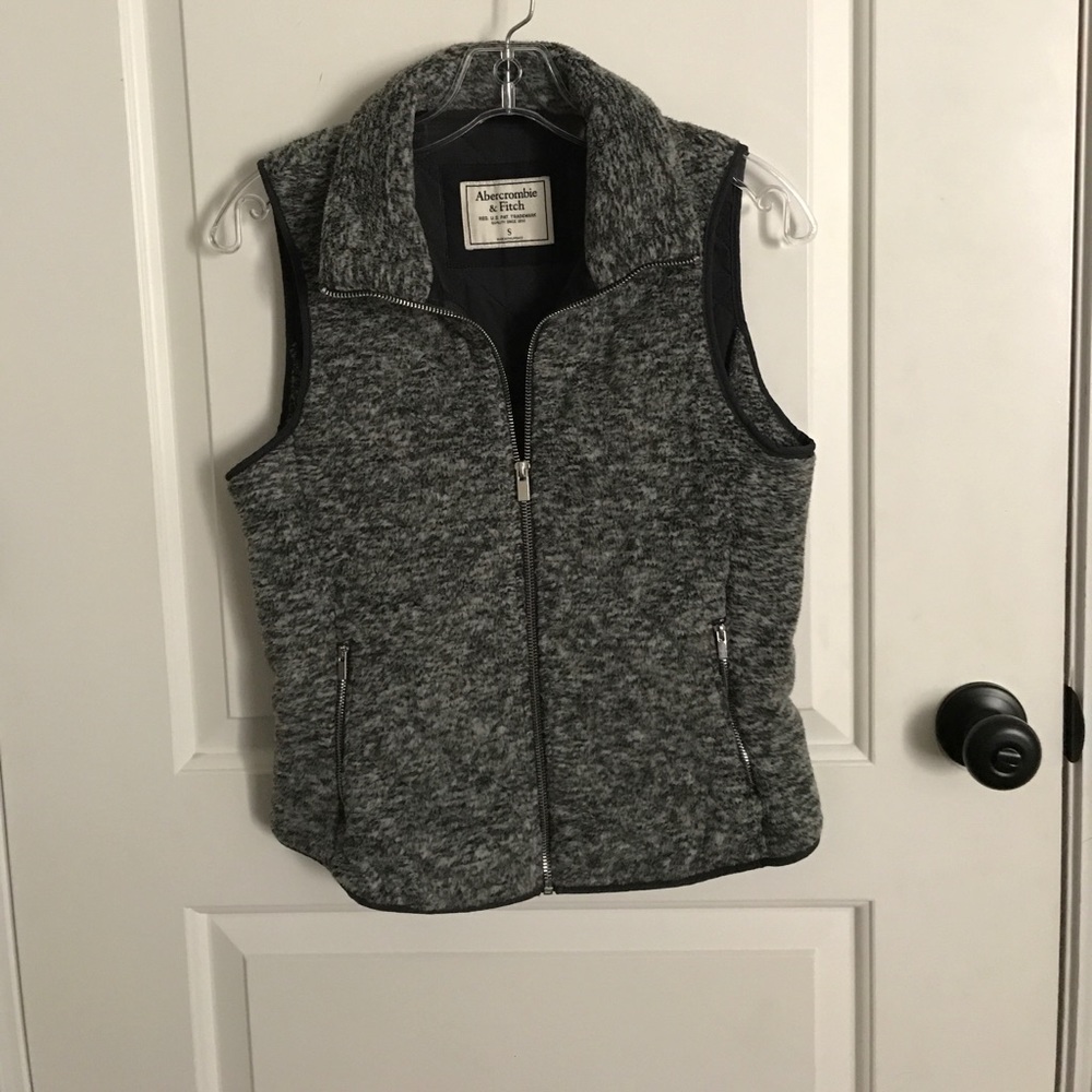 Abercrombie and Fitch vest