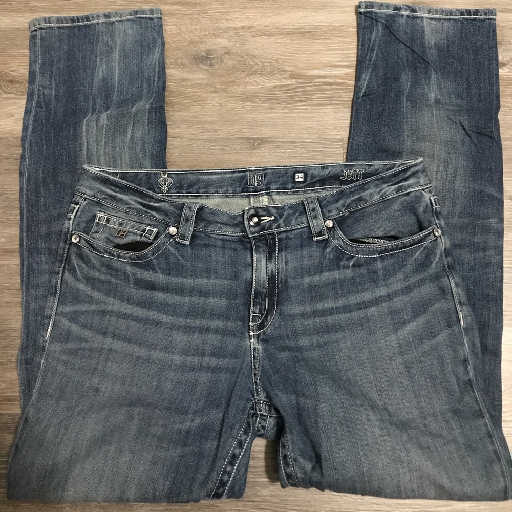 D9 jeans size 34 straight leg/boot cut