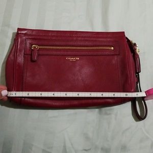 Beautiful Leather Coach Clutch/Wristlet.