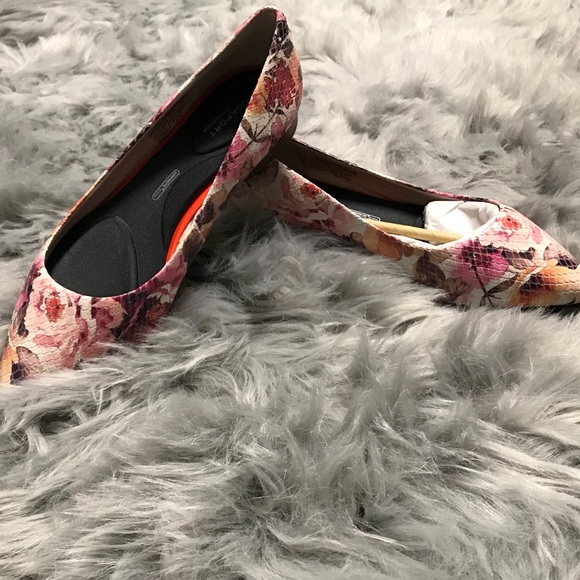 reduced from 90 to 59❤️NWOT ROCKPORT by adidas - Picture 3 of 4