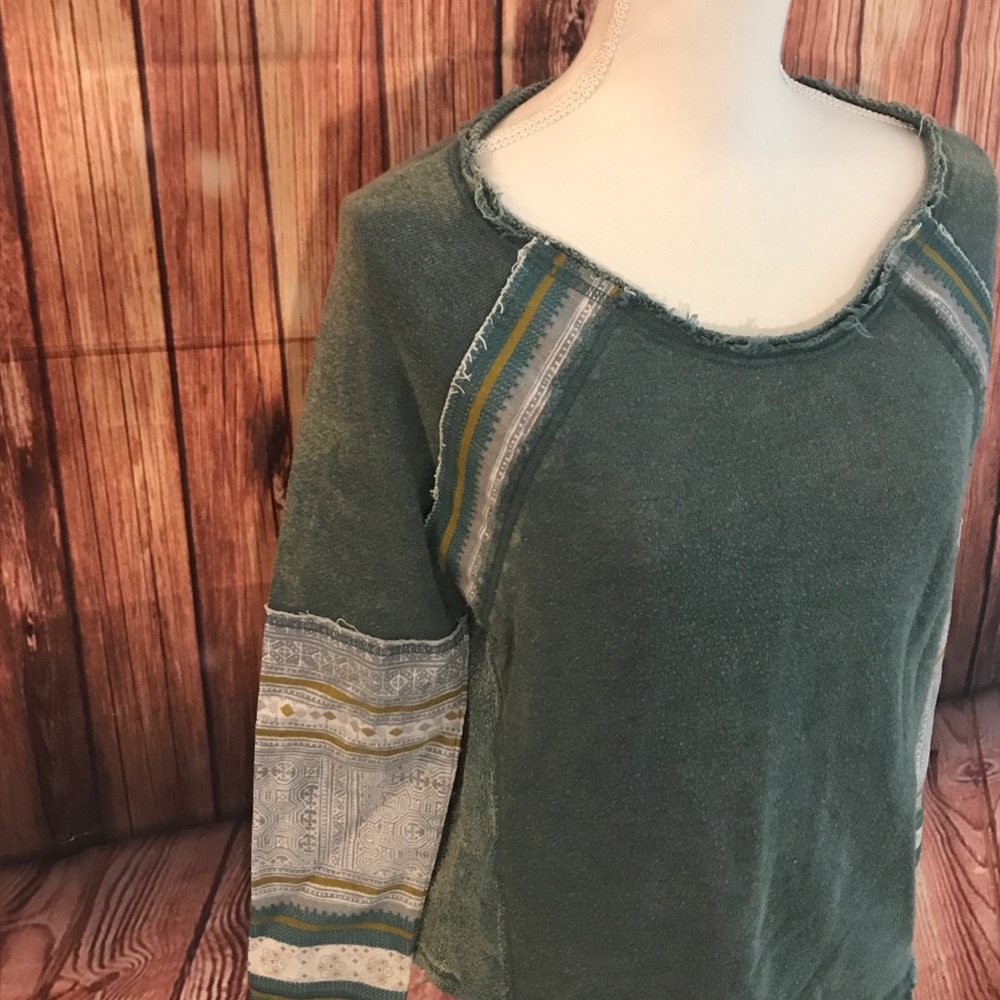 Free People Distressed Boho Chic Top B6 - Picture 3 of 5
