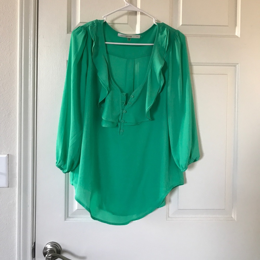 Fun 2 fun (ModCloth) Blouse Size M