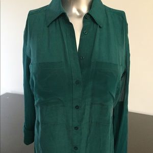 Green bebe XS blouse.