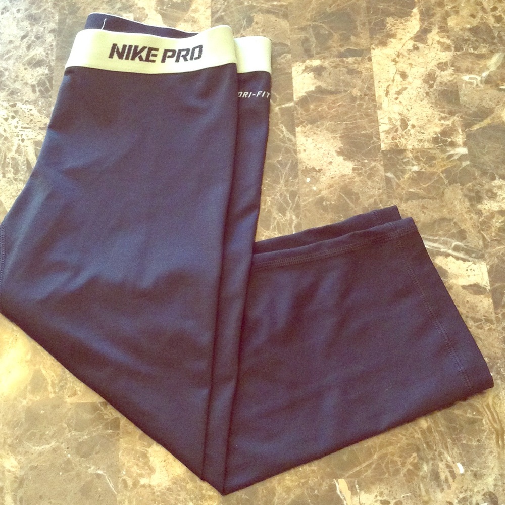 Nike pro Capri leggings