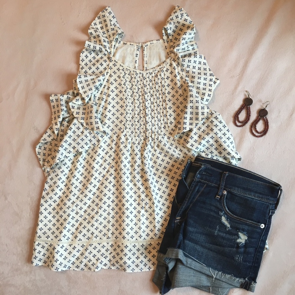 Ruffle Sleeve Top