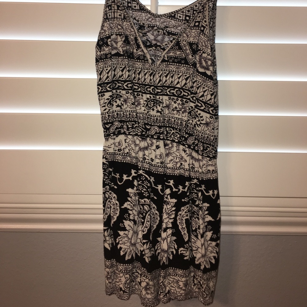 romper - Picture 2 of 3