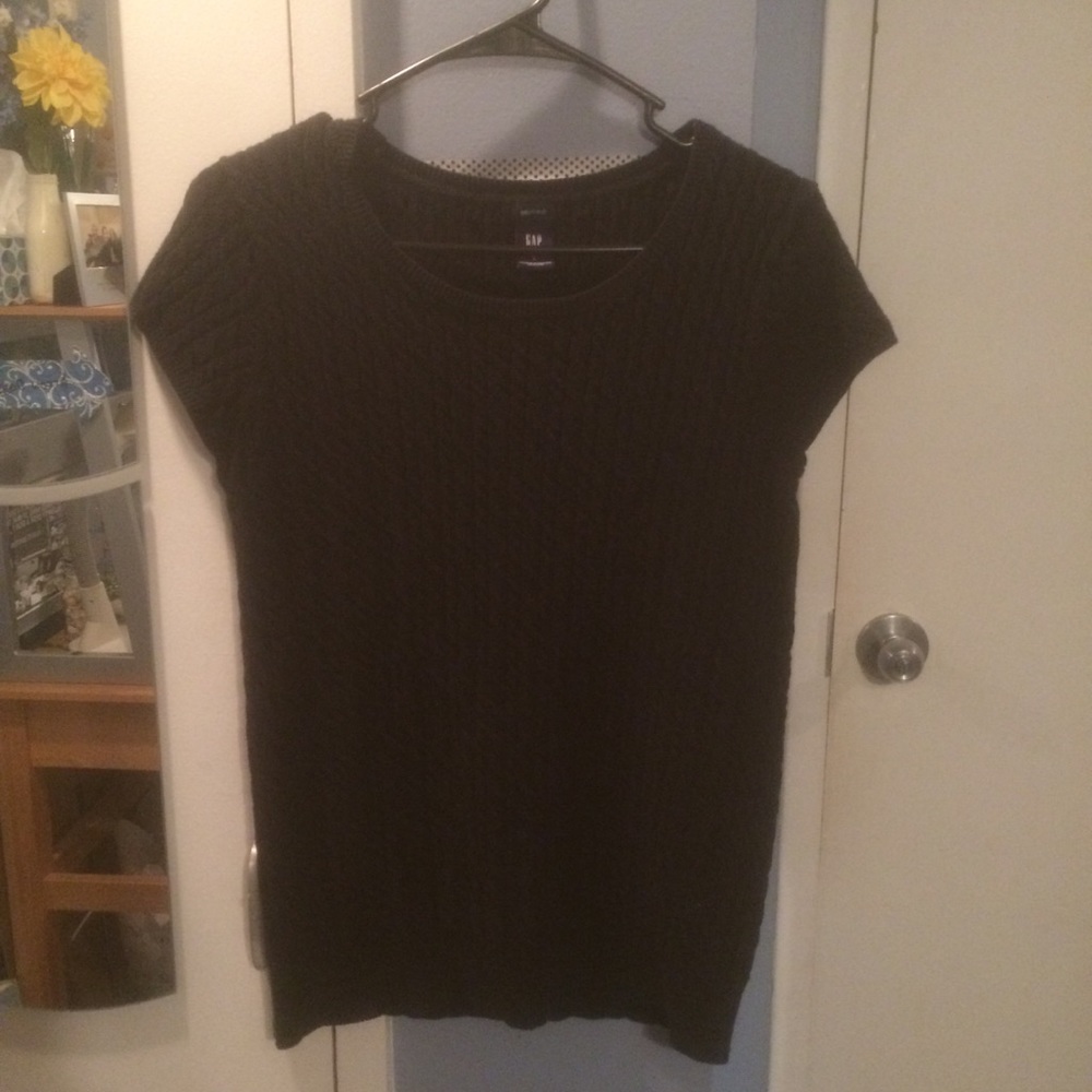 DONATED Cable knit short sleeved sweater 👩‍🏫