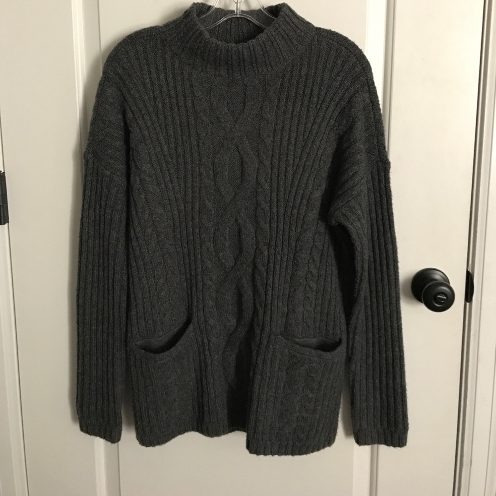 Abercrombie and Fitch sweater