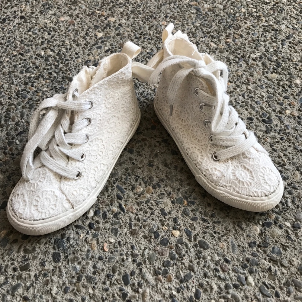 Cat & Jack white lace bow high top!