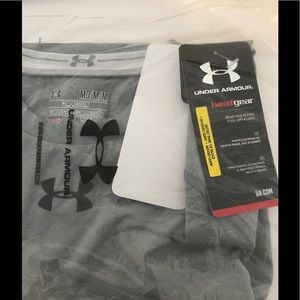 🚣🏽NWT UNDER ARMOUR Mens Compression Gray T-shirt