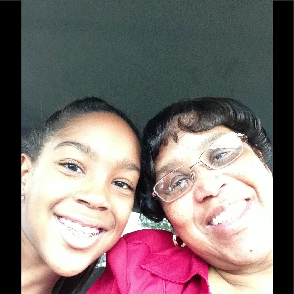 Meet your Posher, Georgia