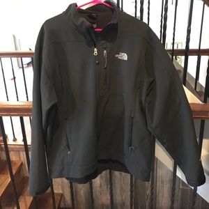 North Face men’s Apex jacket