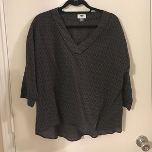 Gray Old Navy Top