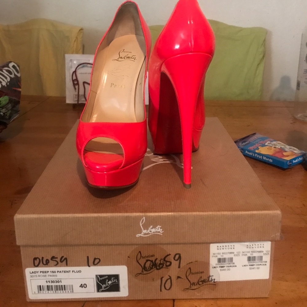 Only worn twice . It has its original box