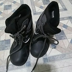 Boys snow boots