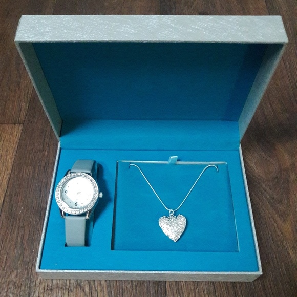 Watching necklace gift set - Picture 1 of 1