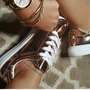 Qupid Shiny gold lace up sneakers