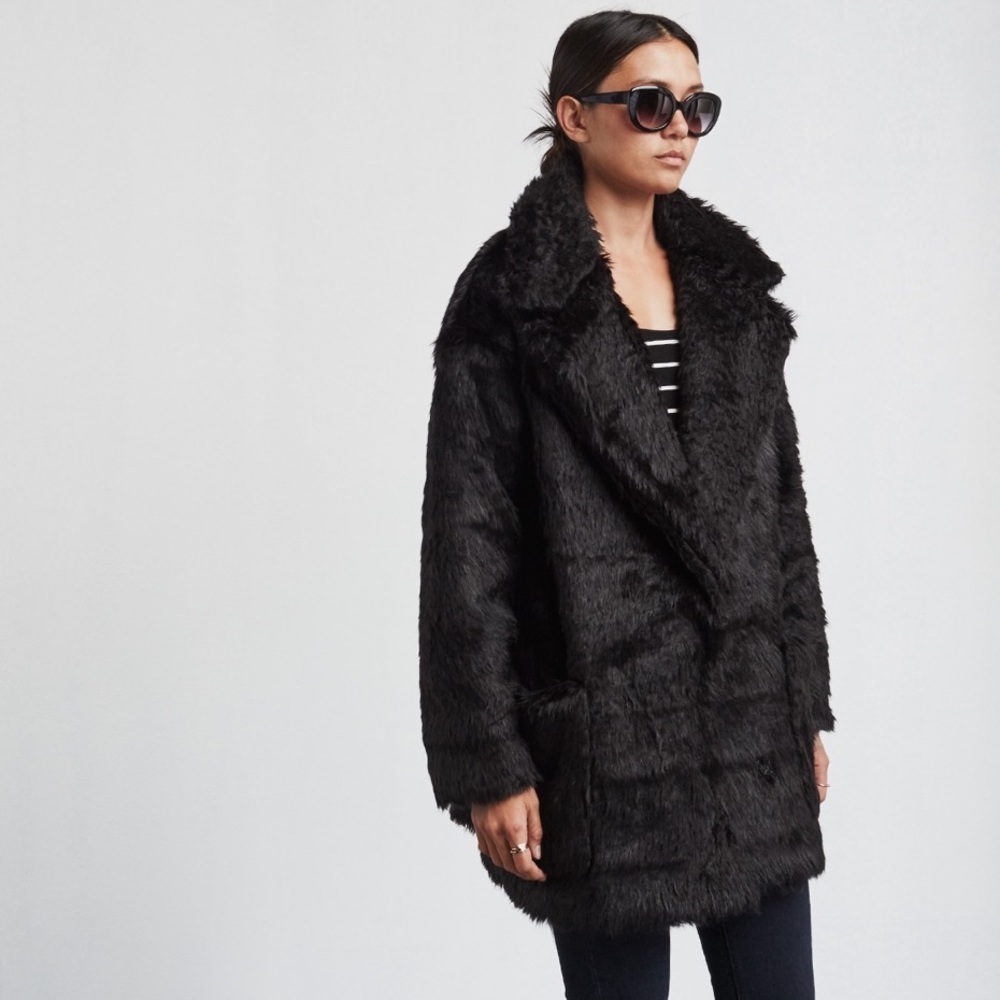 Black Faux Fur Coat *SOLD* - Picture 7 of 8