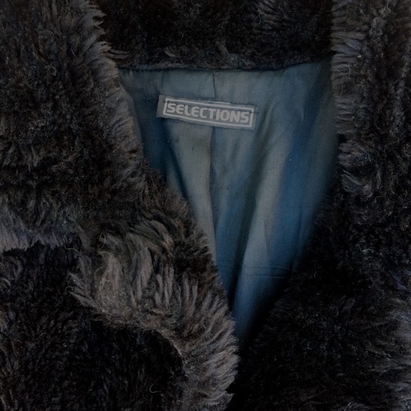 Black Faux Fur Coat *SOLD* - Picture 4 of 8