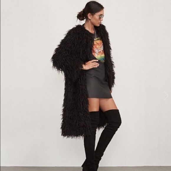 Black Faux Fur Coat *SOLD* - Picture 6 of 8