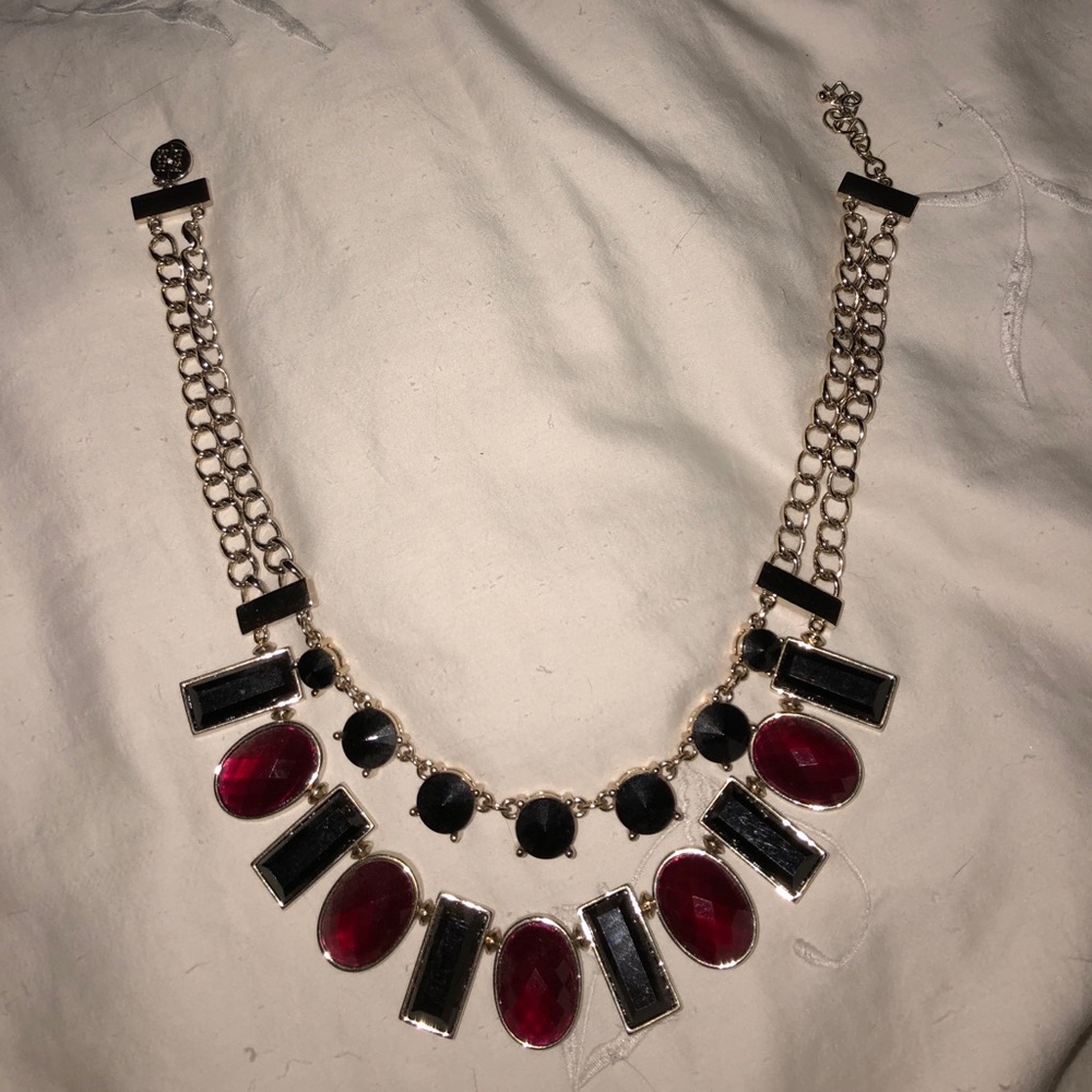 White House Black Market statement necklace