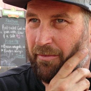 Meet your Posher, Kenneth