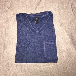 H&M blue short sleeve shirt (XL) ⭐️BARELY WORN⭐️