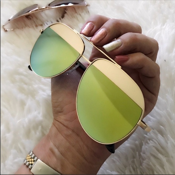 heartnsole Accessories - NEW 🥂 GILDED GOLD SUNNIES | REFLECTIVE GREEN