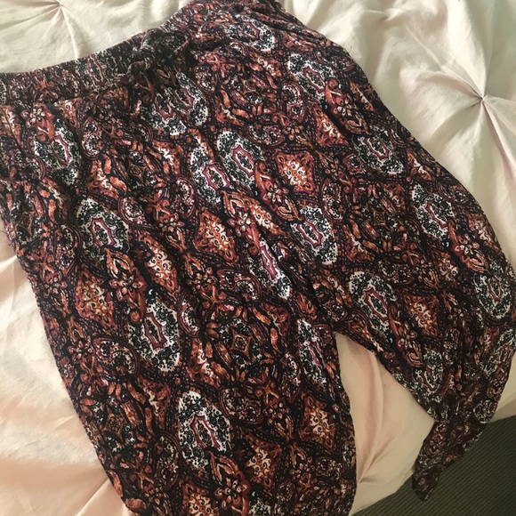 Soft patterned joggers - Picture 2 of 3