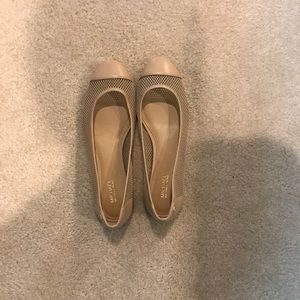 Micheal Kors flats