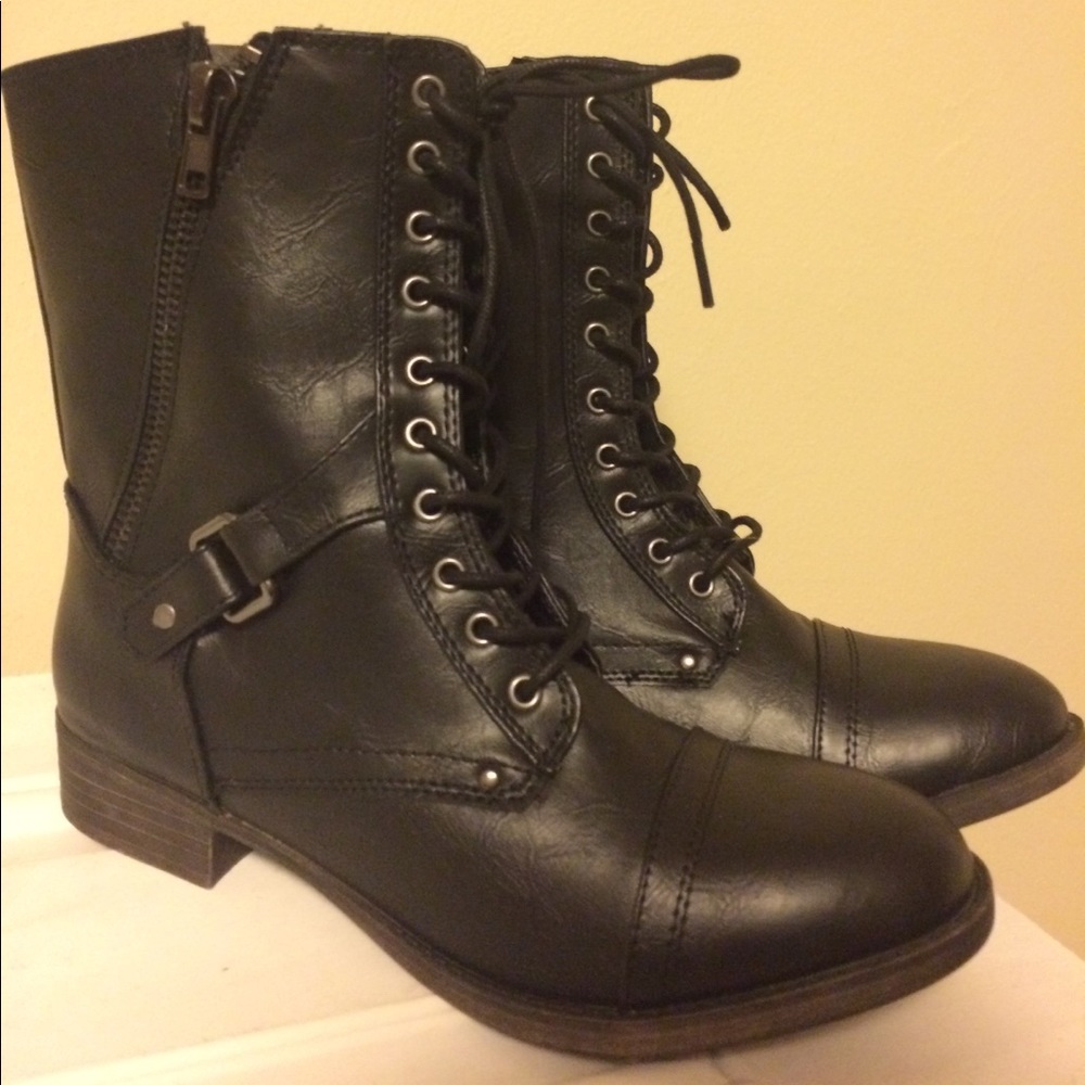 Rampage Boots