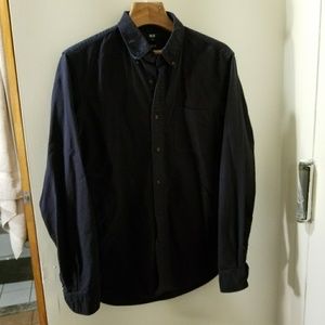 Uniqlo Slimfit Man Shirt