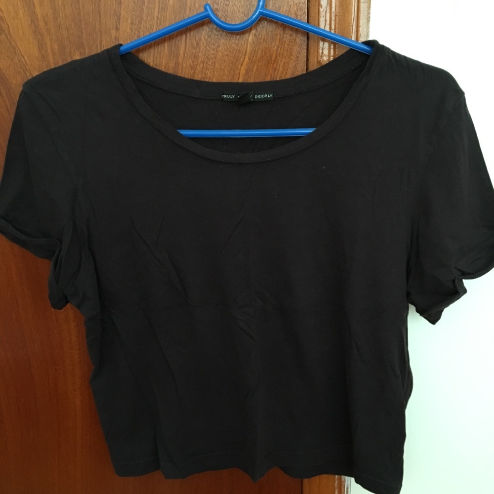 UO Truly Madly Deeply black crop tee